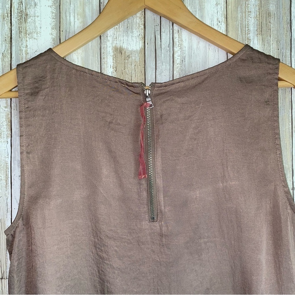 LOFT Pewter Satin Sleeveless Blouse Medium Minimalist Shell Top - Picture 4 of 4